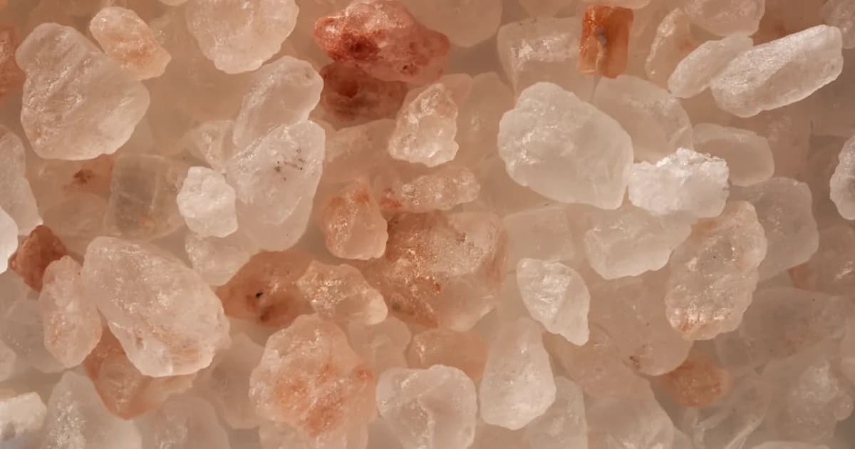 Active vs. Passive Salt Rooms: How Halotherapy Actually Works