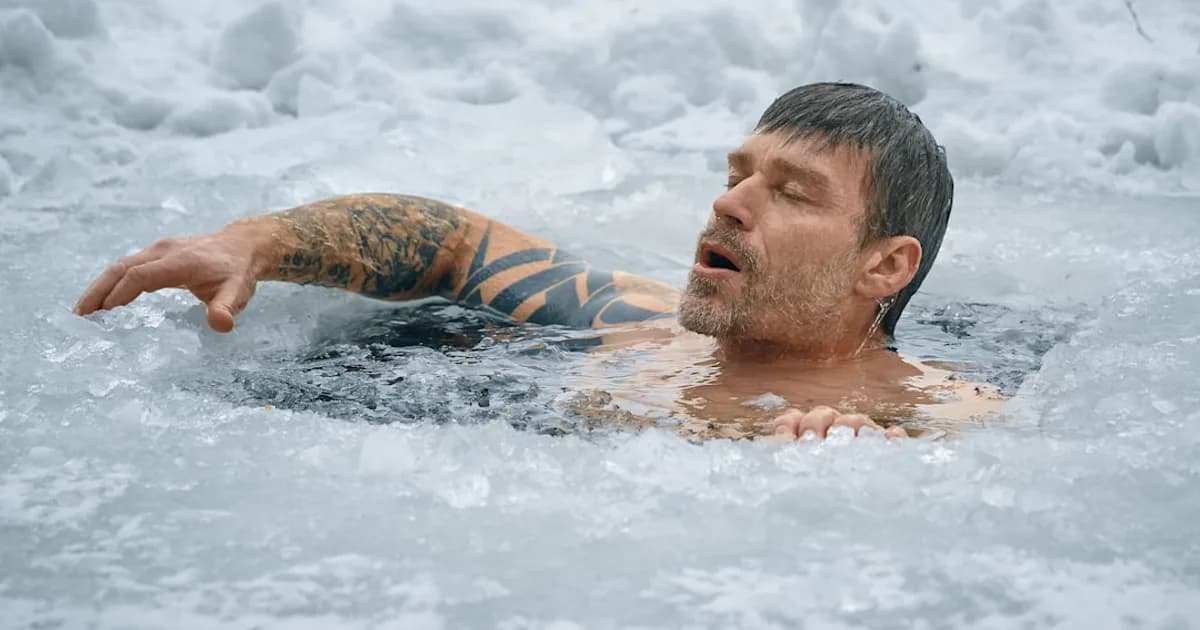 How Long Should a Beginner Stay in a Cold Plunge?