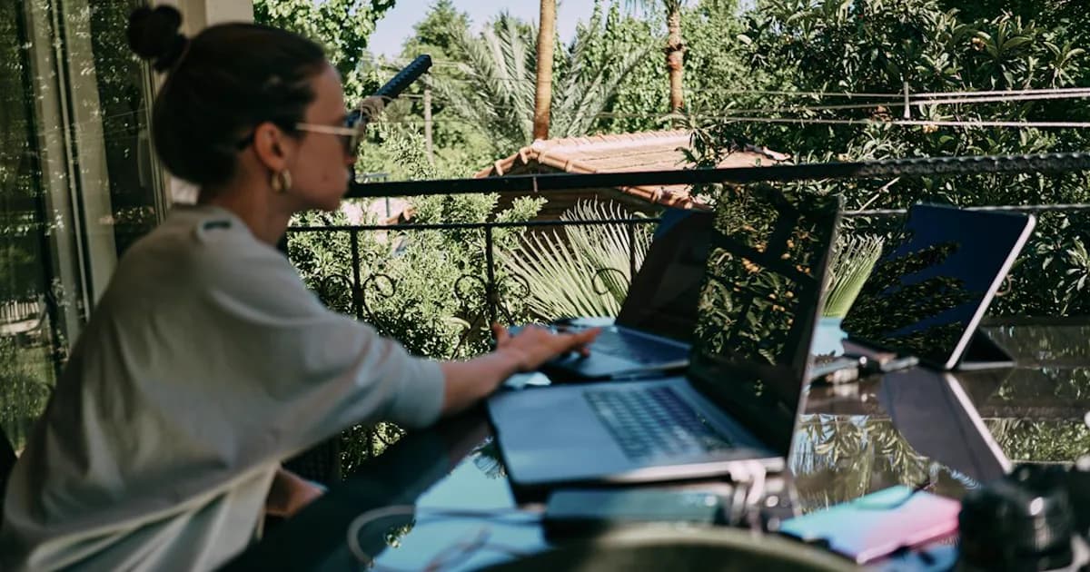 Recovery Tools for a Desk-Bound Day: A Lino Lakes Remote Worker's Guide